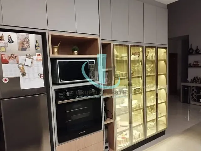 Casa com 300m² 3 quartos e 4 banheiros, à venda, no bairro Quinta do Salto Residence em Araraquara
