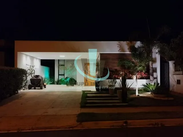 Casa com 300m² 3 quartos e 4 banheiros, à venda, no bairro Quinta do Salto Residence em Araraquara