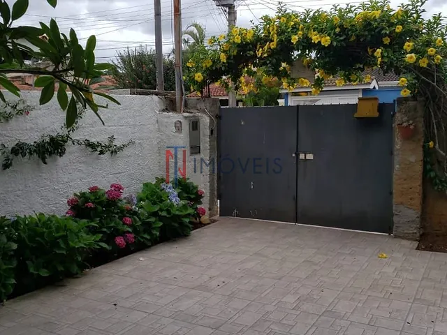 Casa com 323m² 3 quartos e 3 banheiros, à venda, no bairro Parque dos Coqueiros em Atibaia