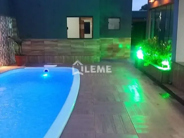 Casa com 250m², à venda, no bairro Fazenda Planalto em Guaxupé