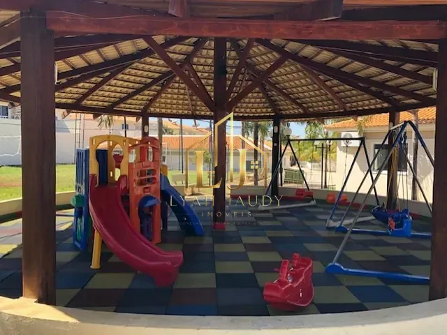 Casa com 285m² 3 quartos e 3 banheiros, à venda, no bairro Ribeirão do Lipa em Cuiabá