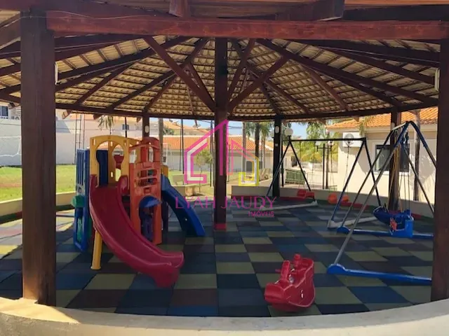 Casa com 285m² 3 quartos e 3 banheiros, à venda, no bairro Ribeirão do Lipa em Cuiabá