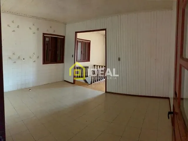 Casa 3 quartos e 2 banheiros, à venda, no bairro Centro em Concórdia