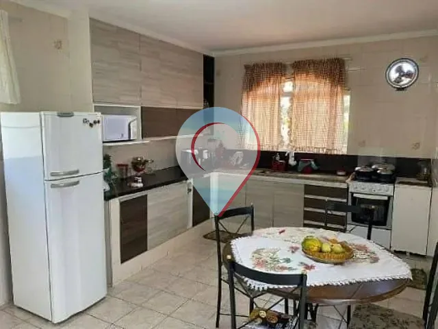 Casa 3 quartos e 2 banheiros, à venda, no bairro Jardim Pacaembu em Jundiaí