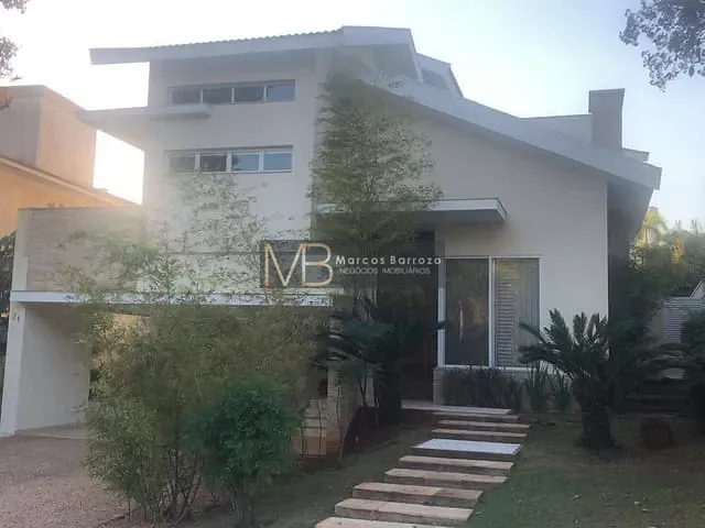 Casa 4 quartos e 6 banheiros, à venda ou para alugar, no bairro Vivendas do Arvoredo em Londrina