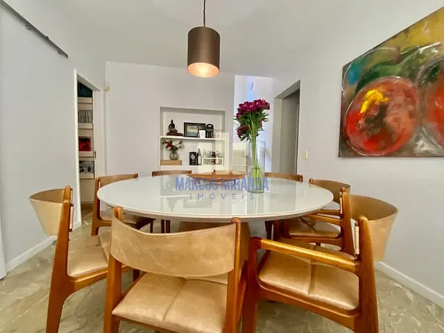 Casa com 450m² 5 quartos e 4 banheiros, à venda, no bairro Barra da Tijuca em Rio de Janeiro