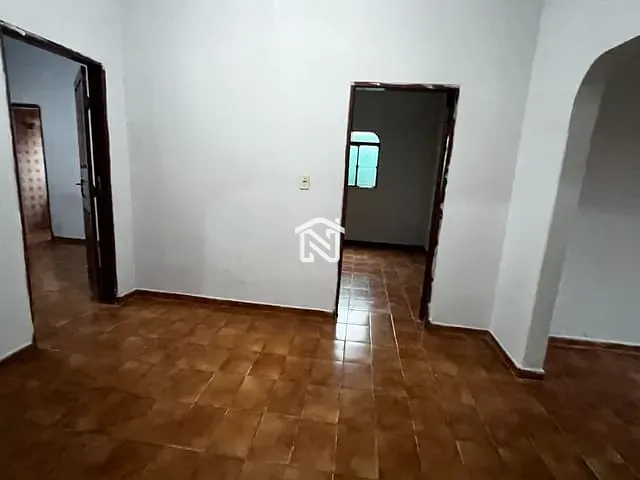 Casa com 280m² 3 quartos e 1 banheiro, à venda, no bairro Centro em Paraíso do Tocantins