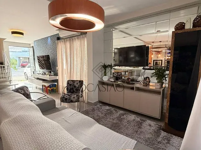 Casa 3 quartos e 3 banheiros, para alugar, no bairro São Judas Tadeu em Balneário Camboriú