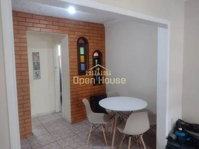 Casa 3 quartos e 2 banheiros, à venda, no bairro Santanesia em Piraí