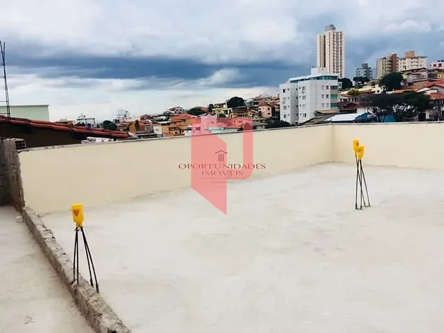 Casa com 300m² 3 quartos e 1 banheiro, à venda, no bairro Caiçaras em Belo Horizonte