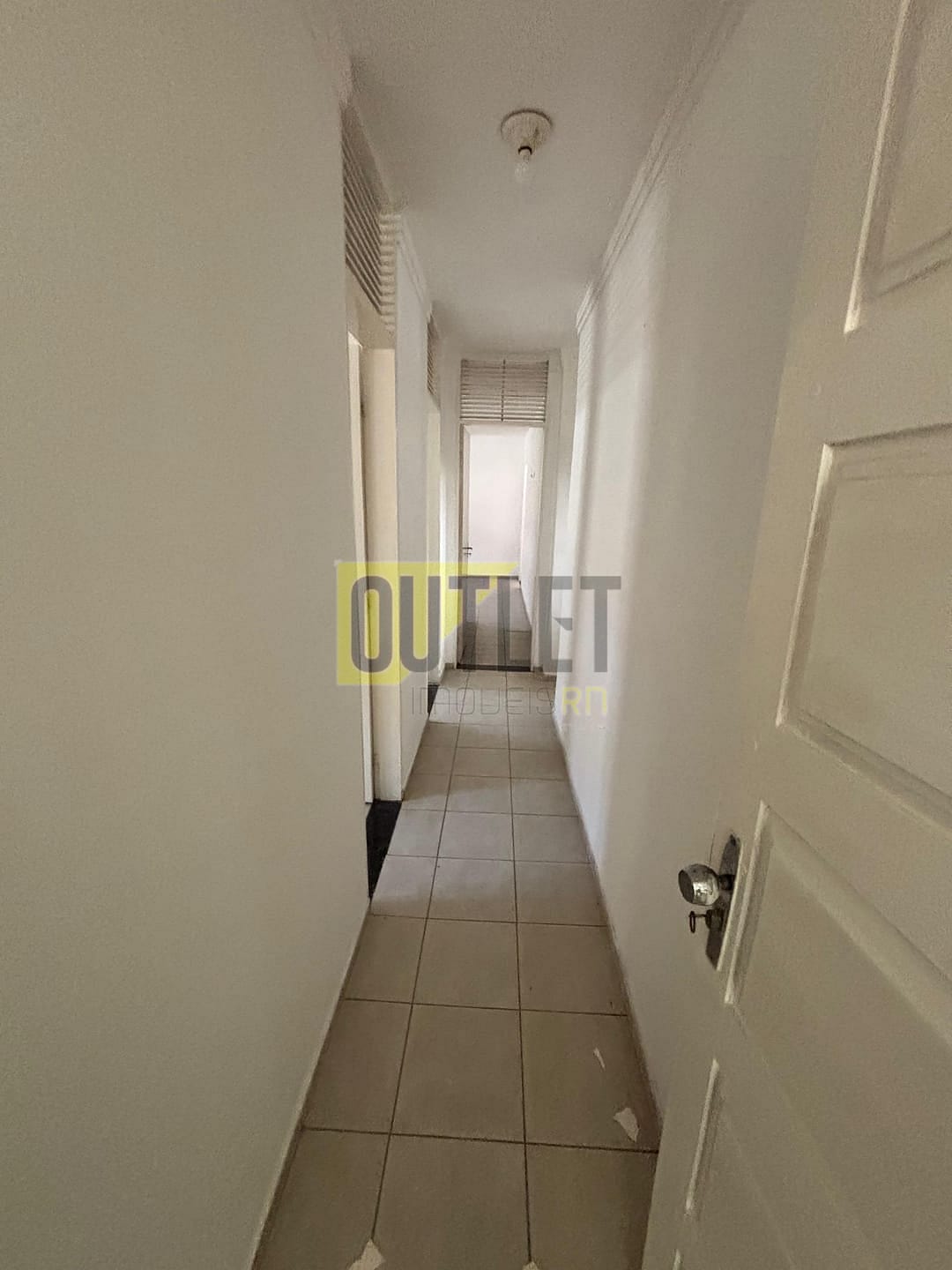 Casa à venda com 3 quartos, 300m² - Foto 9