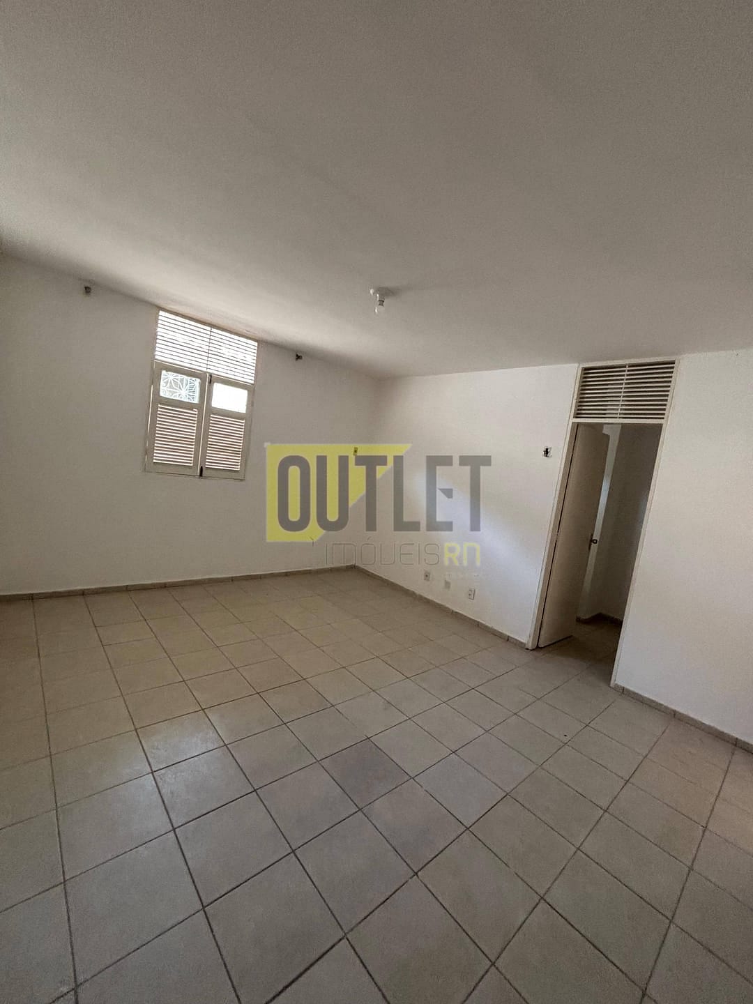 Casa à venda com 3 quartos, 300m² - Foto 5