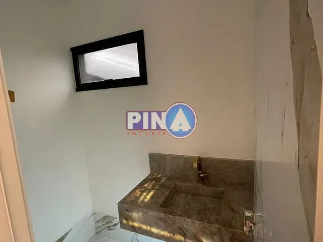 Casa com 417m² 4 quartos e 6 banheiros, à venda, no bairro Fazenda Vau das Pombas em Goiânia