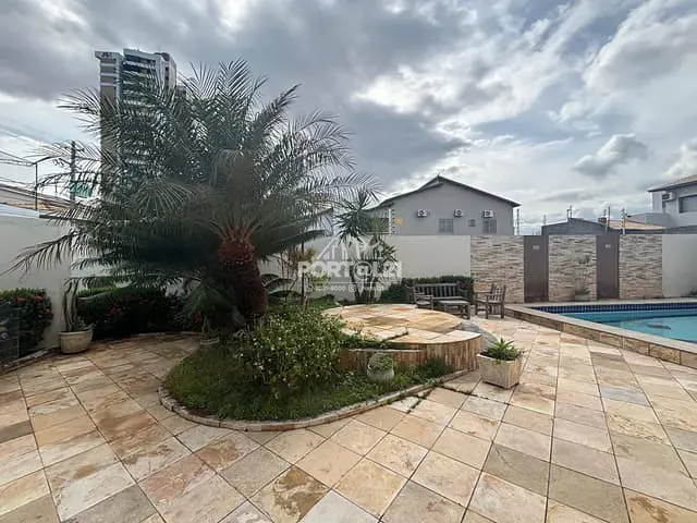 Casa com 600m² 5 quartos e 6 banheiros, à venda, no bairro São José em Petrolina
