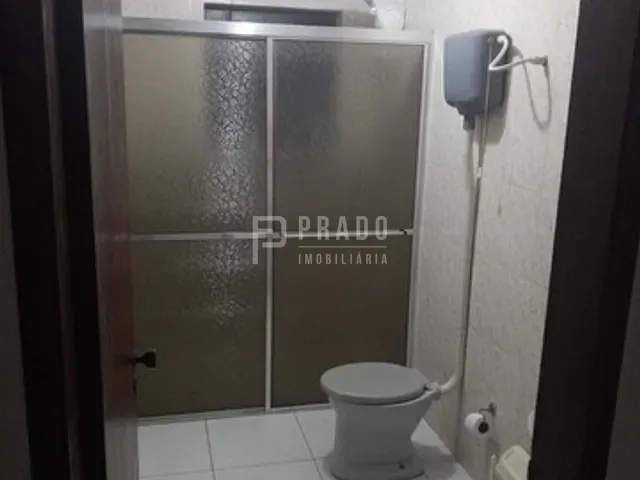 Casa com 450m² 4 quartos e 5 banheiros, à venda, no bairro Três Vendas em Pelotas
