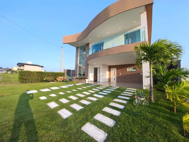 Casa com 325m² 4 quartos e 4 banheiros, à venda, no bairro Alto Do Garrote em Caucaia