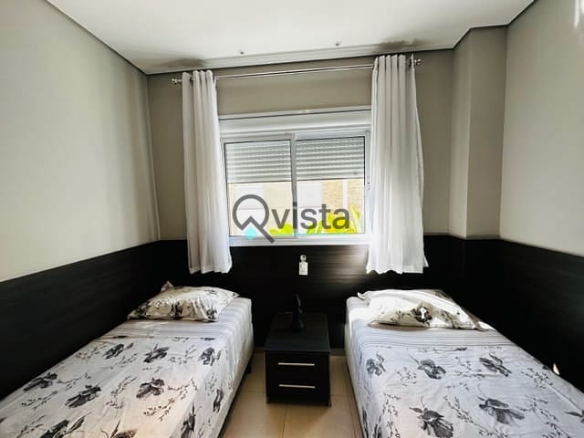 Casa, 4 quartos, 340 m² - Foto 35