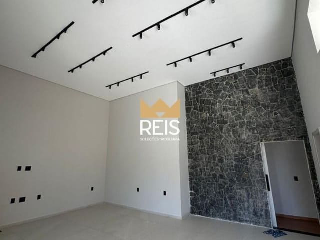 Casa com 188m² 2 quartos e 4 banheiros, à venda, no bairro Vargem Pequena em Rio de Janeiro