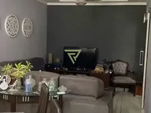 Casa com 409m² 4 quartos e 3 banheiros, à venda, no bairro Jardim Interlagos em Ribeirão Preto