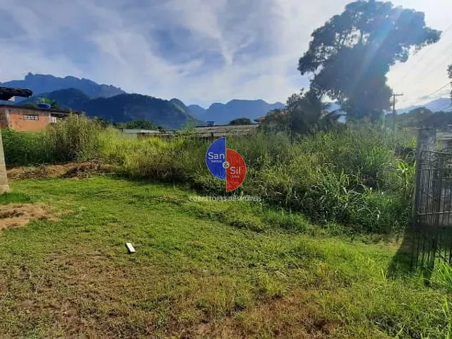 Casa 2 quartos e 1 banheiro, à venda, no bairro Parque Fleixal em Guapimirim