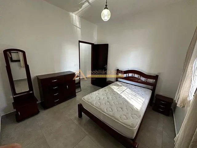 Casa com 150m² 2 quartos e 1 banheiro, para alugar, no bairro Vila Arens II em Jundiaí