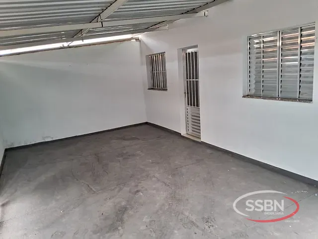 Casa 2 quartos e 1 banheiro, para alugar, no bairro Jardim Santa Rita II em Nova Odessa