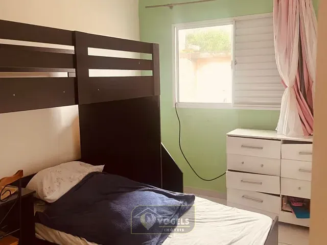 Casa 2 quartos e 1 banheiro, à venda, no bairro Residencial Van Den Broek em Holambra