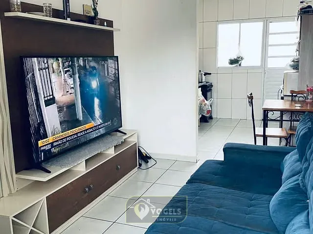Casa 2 quartos e 1 banheiro, à venda, no bairro Residencial Van Den Broek em Holambra