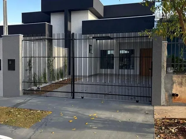 Casa com 150m² 3 quartos e 2 banheiros, à venda, no bairro Conjunto João de Barro Itaparica em Maringá