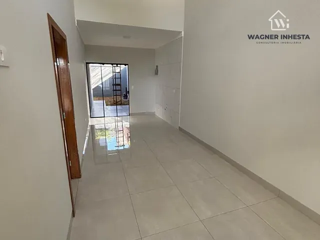 Casa com 150m² 3 quartos e 2 banheiros, à venda, no bairro Conjunto João de Barro Itaparica em Maringá