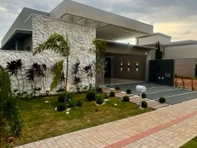 Casa com 370m² 3 quartos e 4 banheiros, à venda, no bairro Noroeste em Campo Grande