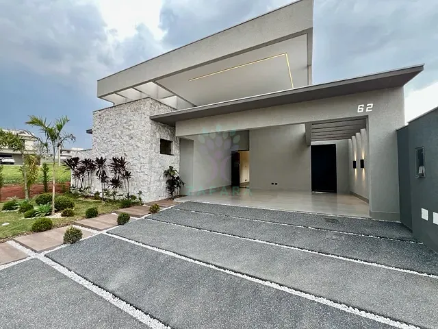 Casa com 370m² 3 quartos e 4 banheiros, à venda, no bairro Noroeste em Campo Grande