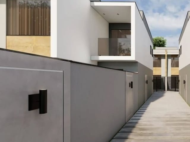 Casa 3 quartos e 3 banheiros, à venda, no bairro Jardim Bela Vista em Rio das Ostras