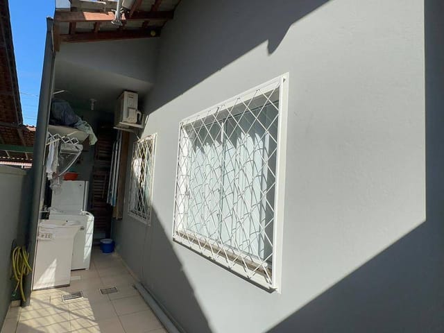 Casa 2 quartos e 1 banheiro, à venda, no bairro centro em Balneário Piçarras