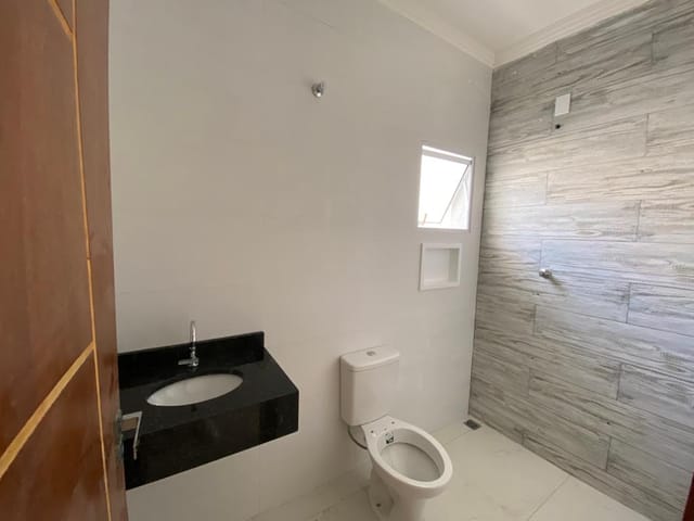Foto do Casa - Casa à venda com 2 dormitórios sendo 1 suíte, 2 vagas, Residencial Parque das Palmeiras, Pindamonhangaba, SP | ALPHA HOUSE
