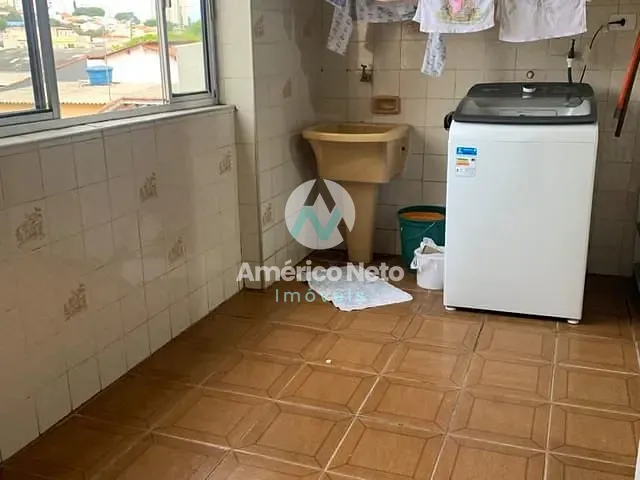 Casa com 210m² 4 quartos e 2 banheiros, à venda, no bairro Olímpico em São Caetano do Sul