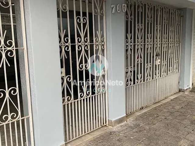 Casa com 210m² 4 quartos e 2 banheiros, à venda, no bairro Olímpico em São Caetano do Sul