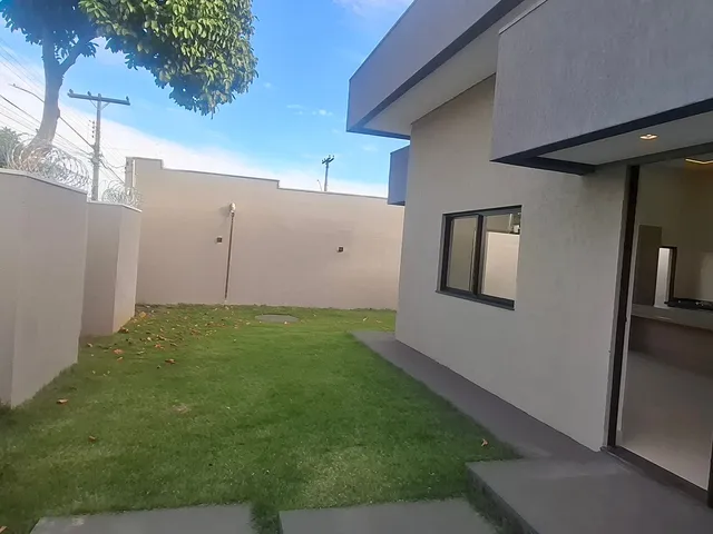 Casa 3 quartos e 1 banheiro, à venda, no bairro Setor Bueno em Goiânia