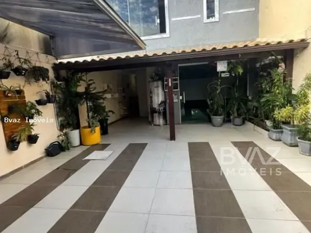 Casa com 299m² 5 quartos e 5 banheiros, à venda, no bairro Jardim Excelcior em Cabo Frio