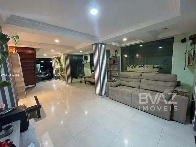 Casa com 299m² 5 quartos e 5 banheiros, à venda, no bairro Jardim Excelcior em Cabo Frio