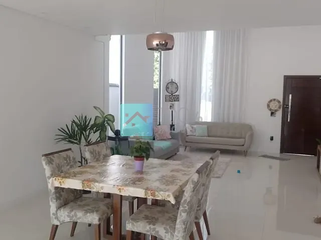 Casa com 300m² 3 quartos e 3 banheiros, à venda, no bairro Residencial Terras do Vale em Caçapava