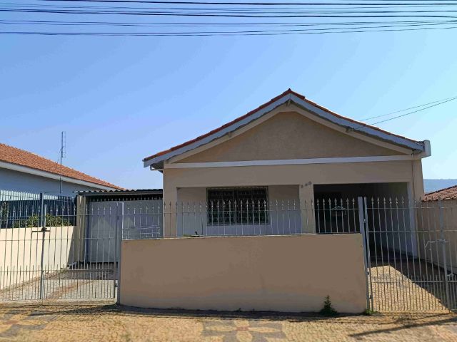Foto do Casa - Casa padrão para Venda e Locação, Pallu, São Pedro, SP | PiraHost Soluções de Negócios Ltda
