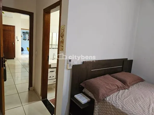 Casa 2 quartos e 2 banheiros, à venda, no bairro Umuarama em Araçatuba