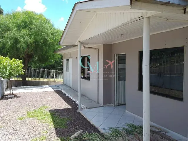 Casa com 233m² 3 quartos e 1 banheiro, à venda, no bairro Vista Alegre em Xanxerê