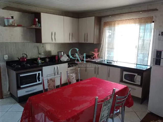 Casa com 233m² 3 quartos e 1 banheiro, à venda, no bairro Vista Alegre em Xanxerê