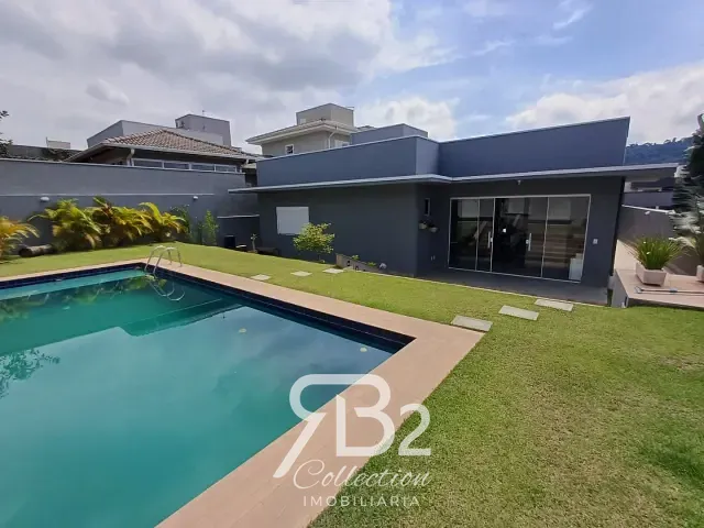 Casa 3 quartos e 4 banheiros, à venda, no bairro Condomínio Reserva dos Vinhedos em Louveira