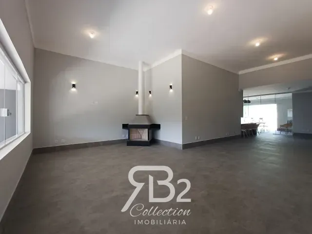 Casa 3 quartos e 4 banheiros, à venda, no bairro Condomínio Reserva dos Vinhedos em Louveira
