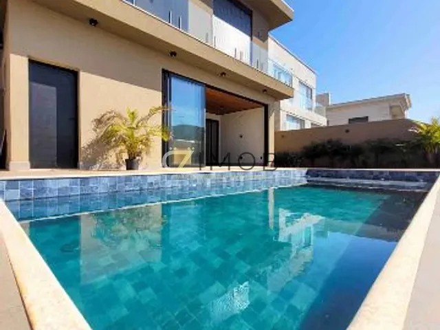 Casa com 350m² 3 quartos e 5 banheiros, à venda, no bairro Vila do Golf em Ribeirão Preto