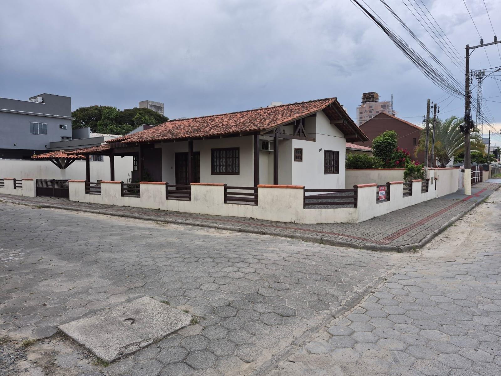 Casa, 3 quartos, 92 m² - Foto 1