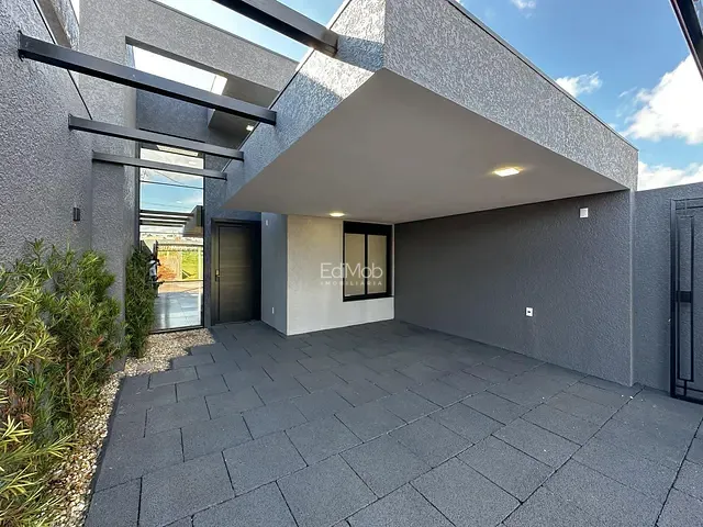 Casa 3 quartos e 2 banheiros, à venda, no bairro Viena em Cascavel